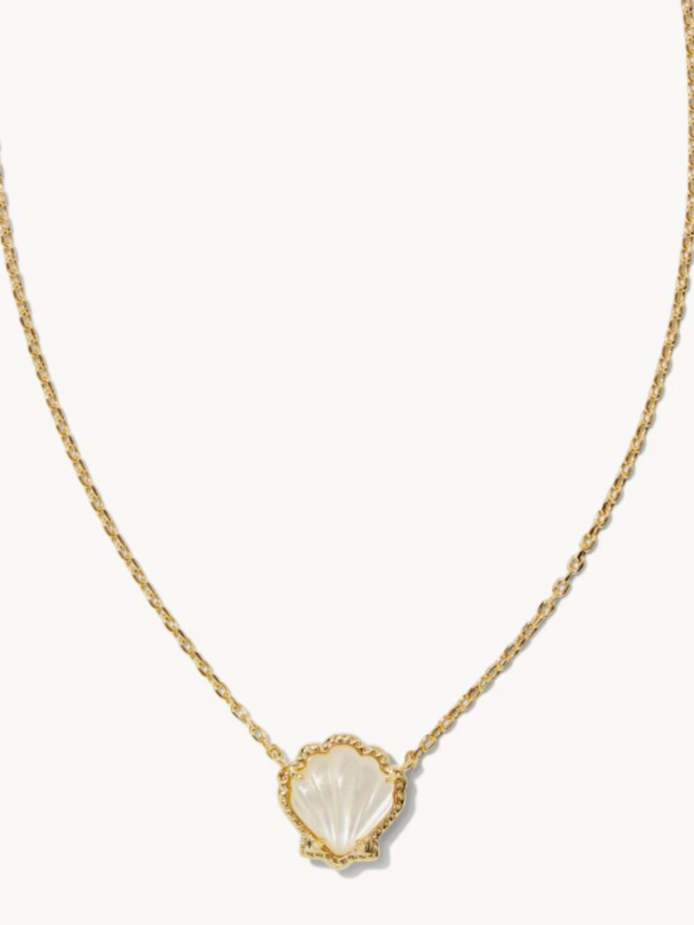 Kendra Scott Brynne Shell Gold Short Pendant Necklace